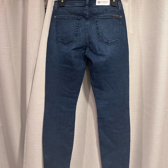 7 FOR ALL MANKIND GWENEVERE JEAN - Picture 3 of 3